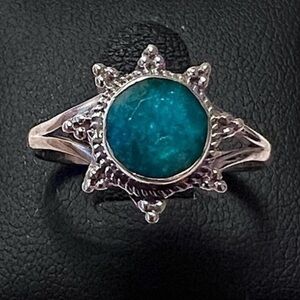 Sterling Silver Natural Emerald Sunburst Bohemian Style Ring Size 8 NWOT